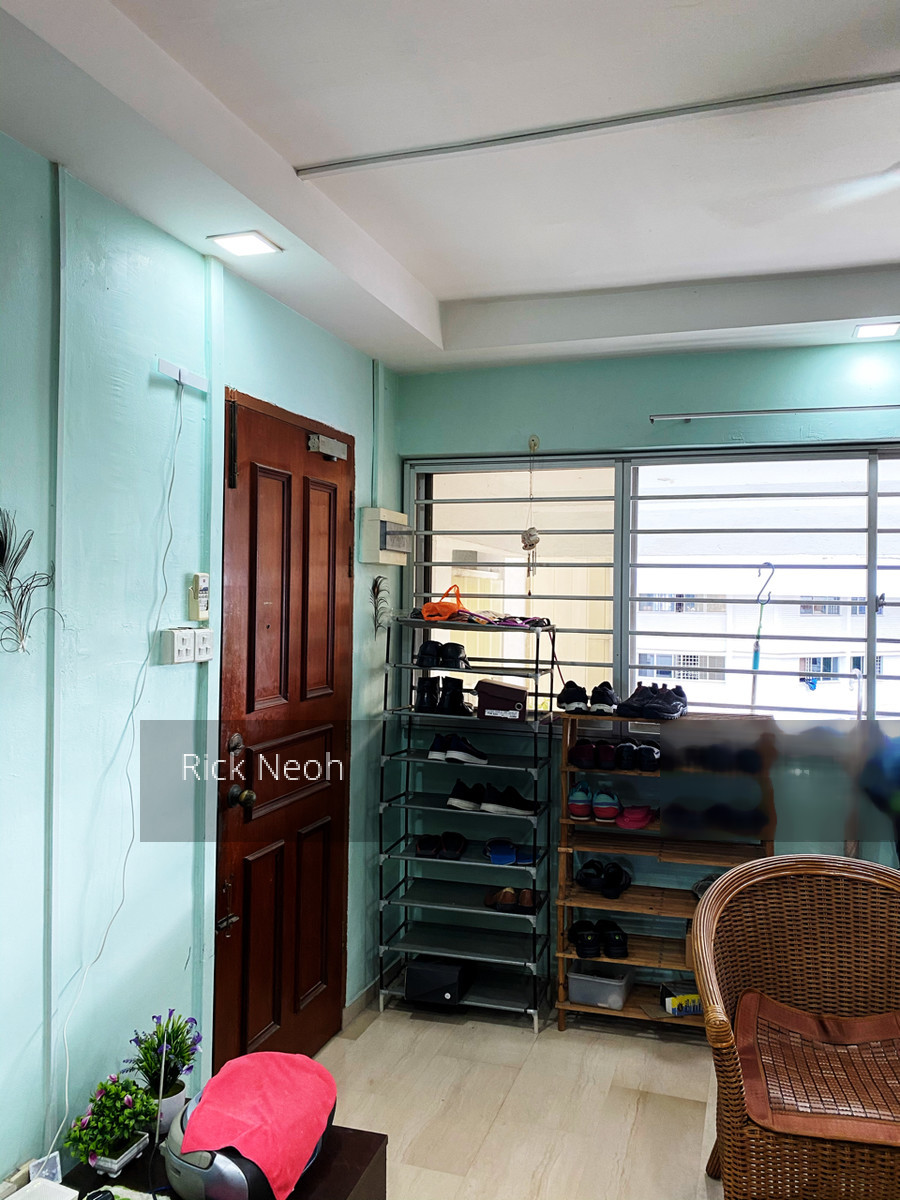 Blk 412 Jurong West Street 42 (Jurong West), HDB 4 Rooms #224178341